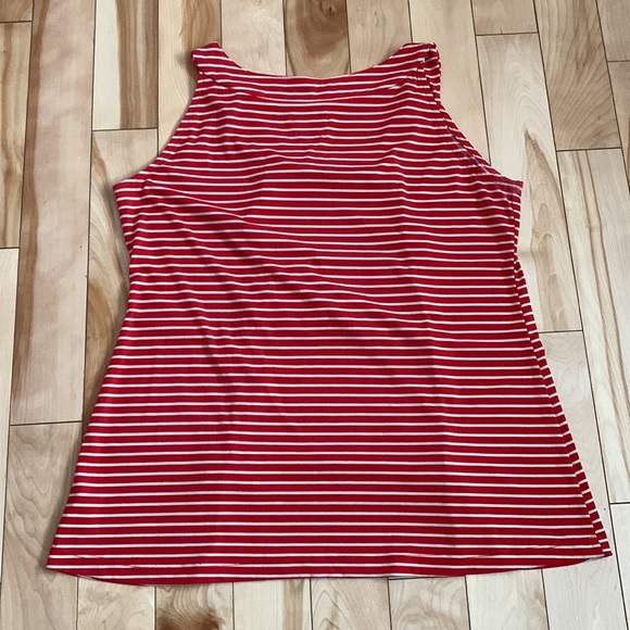 Van Heusen Sleeveless Blouse - Picture 2 of 4